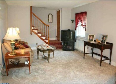 1316 Natalie Rd, Phoenixville, PA 19460 - photo 2