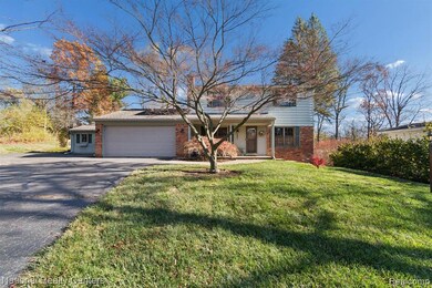 5621 Eastman Blvd, West Bloomfield, MI 48323 - photo 3