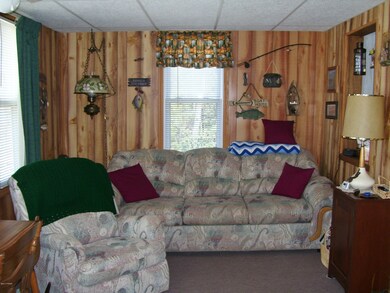 187 Old Route 402, Dingmans Ferry, PA 18328 - photo 7