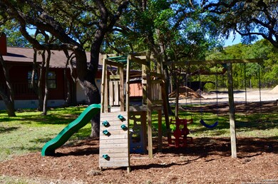 26807 Interstate 10 W unit 3 & 4, Boerne, TX 78006 - photo 6