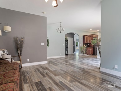 1214 N Trail Creek Ln, Eagle, ID 83616 - photo 6