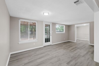 3437AuburnRd-07
