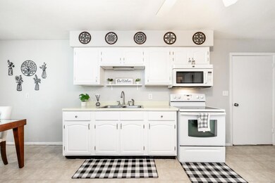 205 S Donk Ave, Maryville, IL 62062 - photo 6