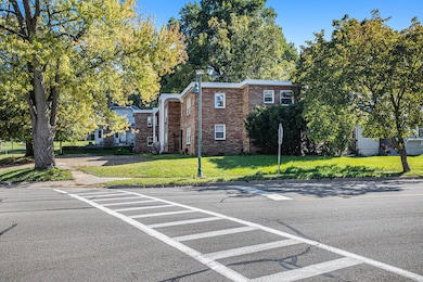 007_114_e_thomas_st_parchment_mi_49004_5