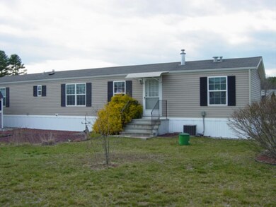 10 Elm St, Epsom, NH 03234 - photo 3