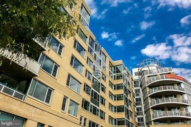 Arc 3409 unit 301, Arlington, VA 22201 - photo 2