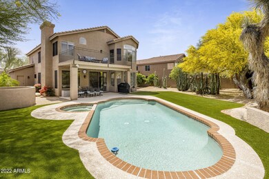 Sparkling Pebble Tec pool and spa
