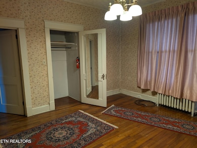 515 N 25th St, Middlesboro, KY 40965 - photo 5