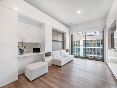 'A'ali'i unit 721, Honolulu, HI 96814 - photo 2