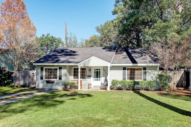 1070 Lamonte Ln, Houston, TX 77018 - photo 2