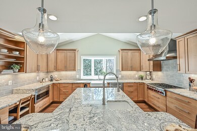 7725 Modisto Ln, Springfield, VA 22153 - photo 5