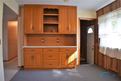 227 N Cherry St, Woodville, OH 43469 - photo 4