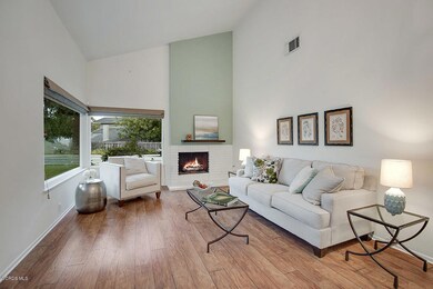 2045-willow-tree-ct-living-2-copy