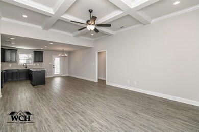 605 Broderick Cir, Warner Robins, GA 31088 - photo 2