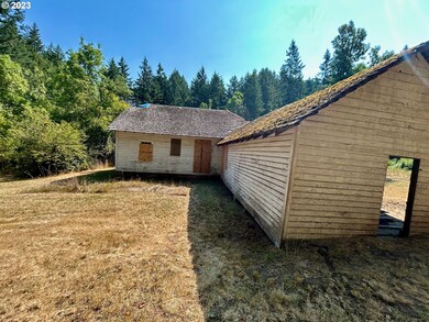 36013 S Wilhoit Rd, Molalla, OR 97038 - photo 2