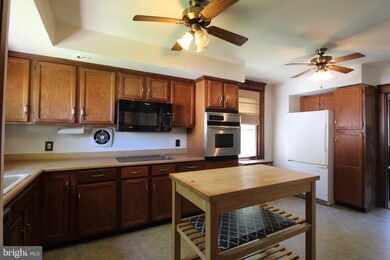 189 Berkley Ave, Lansdowne, PA 19050 - photo 5