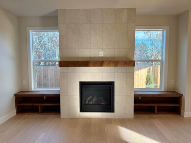 61429 SE Daybreak Ct unit Lot 7, Bend, OR 97702 - photo 5