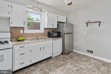 1 Dinsmore Ave, Glen Burnie, MD 21061 - photo 6