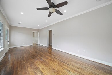1002 Cordell St, Houston, TX 77009 - photo 2