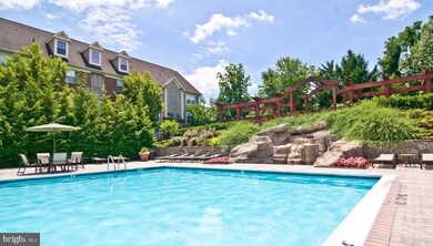 12953 Park Crescent Cir, Herndon, VA 20171 - photo 4