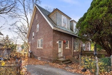 50 Southbourne Rd, Jamaica Plain, MA 02130 - photo 3