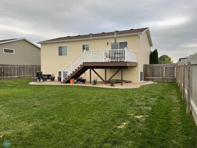 Rear view/deck