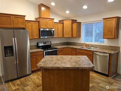 3326 Oas Dr W, University Place, WA 98466 - photo 5