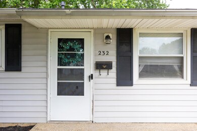 232 Redmond Rd, Columbus, OH 43228 - photo 4