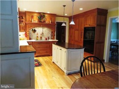 216 Fairhill Dr, Wilmington, DE 19808 - photo 3