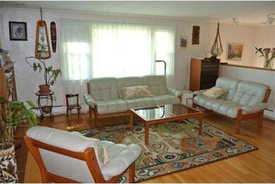 14 Donna Rd, Needham Heights, MA 02494 - photo 5