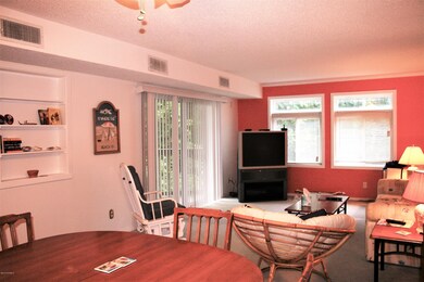 Living Rm