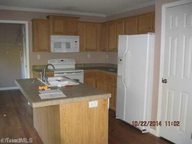 5279 King View Rd, Asheboro, NC 27205 - photo 2