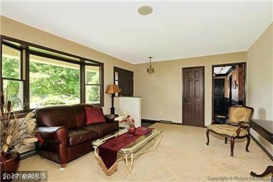 13809 Lewisdale Rd, Clarksburg, MD 20871 - photo 3