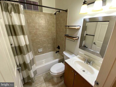 1619 1st St NW unit B, Washington, DC 20001 - photo 7