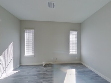 9835 Willow Creek Commerce Dr unit 302, Tomball, TX 77375 - photo 2