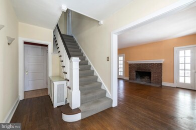 221 Lenoir Ave, Wayne, PA 19087 - photo 6