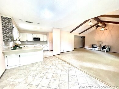 1213 Holly St, Ardmore, OK 73401 - photo 7