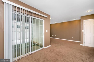 1033 Moore Rd, West Deptford, NJ 08086 - photo 6