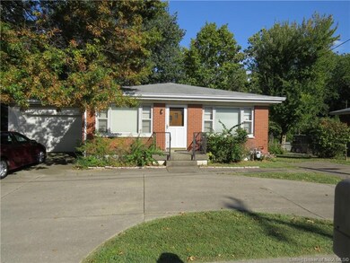 semi circle driveway