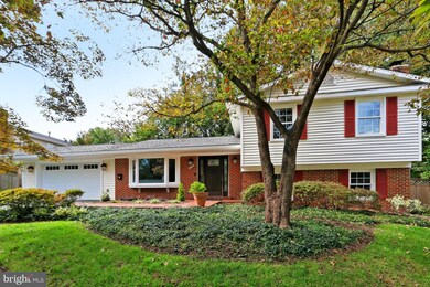 4704 Declaration Ct, Annandale, VA 22003 - photo 4