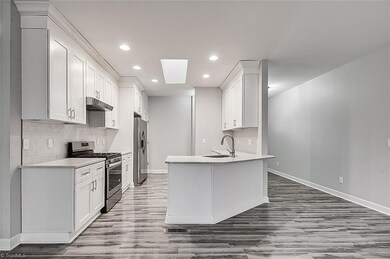 1017 Chamberlin Dr, Asheboro, NC 27205 - photo 6