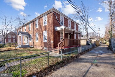 1131 N Octagon Rd, Camden, NJ 08104 - photo 3