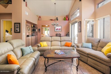 221 E Highcourte Ln, Tucson, AZ 85737 - photo 7