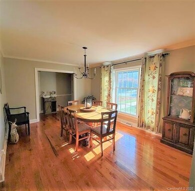 138 Hillside Ave SW, Concord, NC 28025 - photo 5