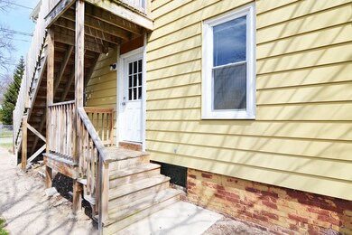 363 Montcalm St unit 1, Chicopee, MA 01020 - photo 2