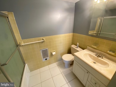 27701 Valley Run Dr unit 701, Wilmington, DE 19810 - photo 4