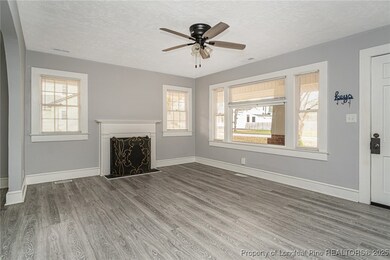 105 N Elm St, Maxton, NC 28364 - photo 4