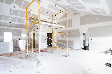 53421 Old Woodbridge Ct, South Bend, IN 46637 - photo 5