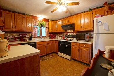 9 Christie Dr unit 1, Newburyport, MA 01950 - photo 5