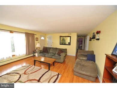 2192 W Dell Rd, Bath, PA 18014 - photo 4